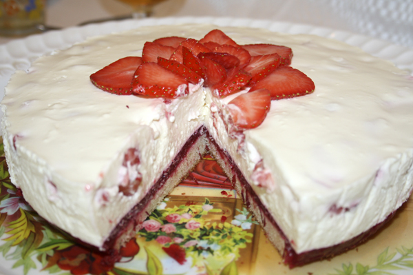 Лучший-торт-на-день-Святого-Валентина-от-@noorysan.jpg